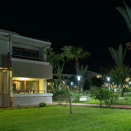 Rezort Aska Costa Club 5*