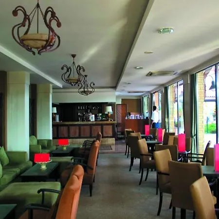 Resort Aska Costa Club Side