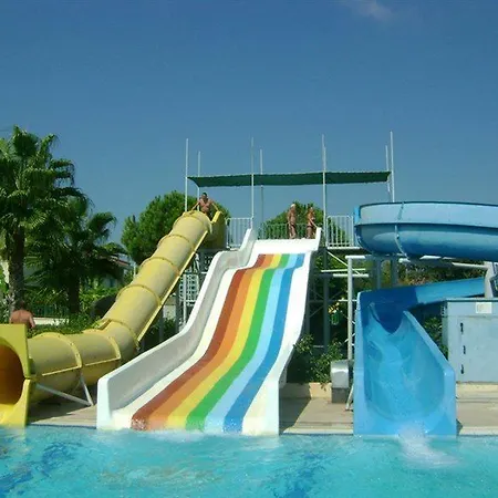 Aska Costa Club