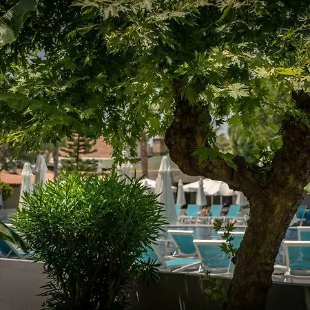 Aska Costa Club 5*